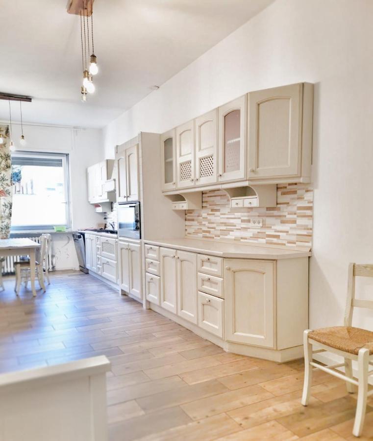 Camire' Apartment Торино Екстериор снимка